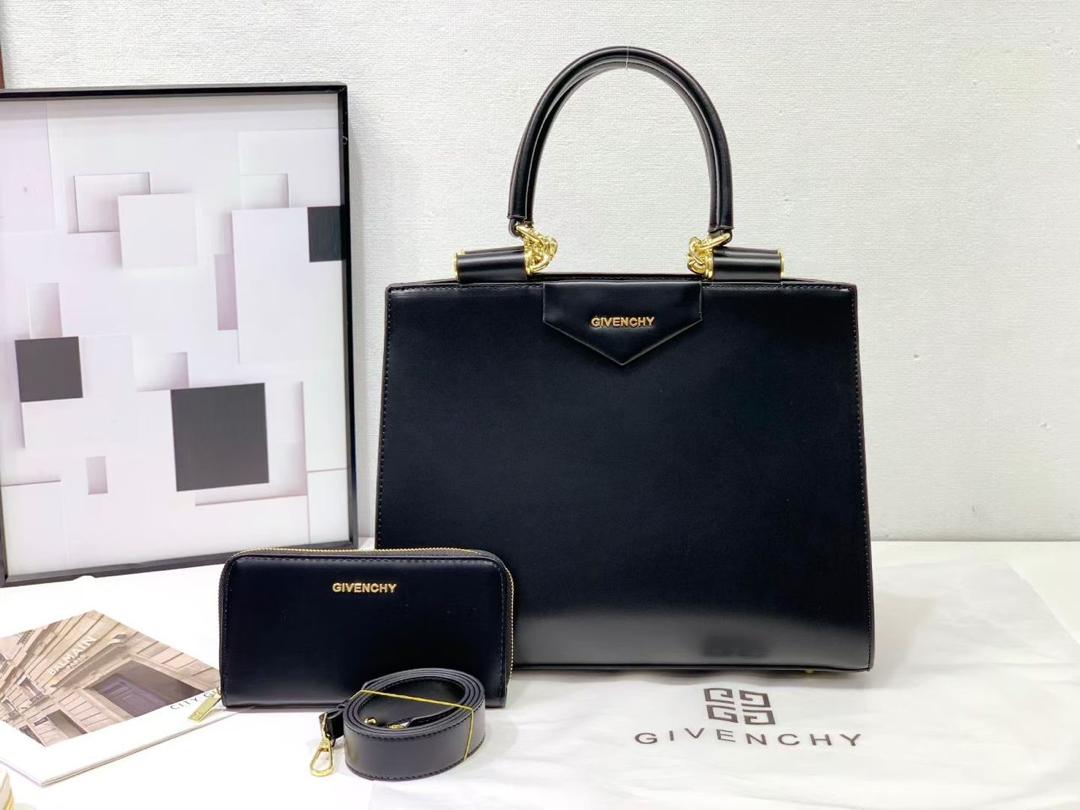 Black Givenchy Antigona Leather Tote Bag