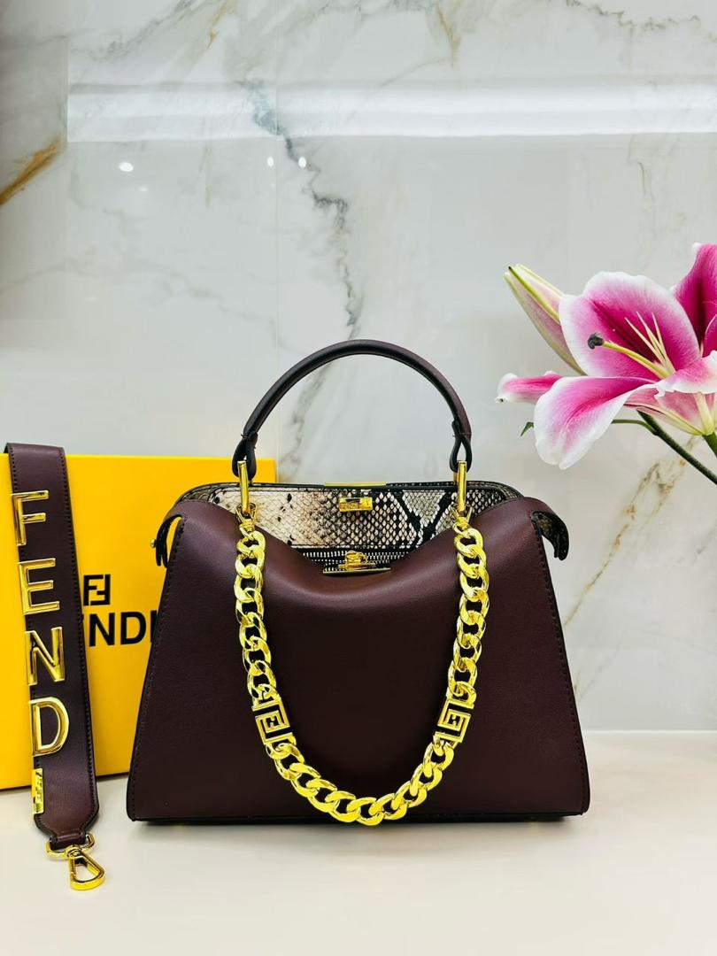 Brown Fendi Leather Shoulder Bag Black Gold Hardware